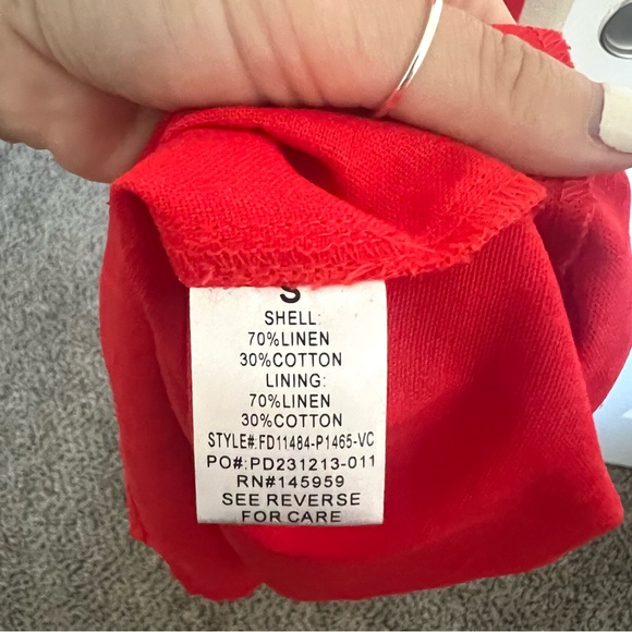 VICI x Amber Lancaster Meadow Pleated Linen Midi Dress - Picture 7 of 11